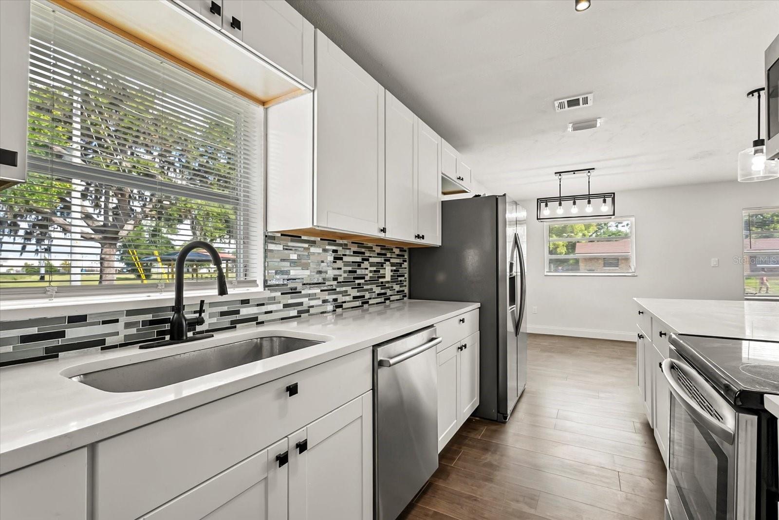 Image 4 of 26 For 500 Vereen Drive