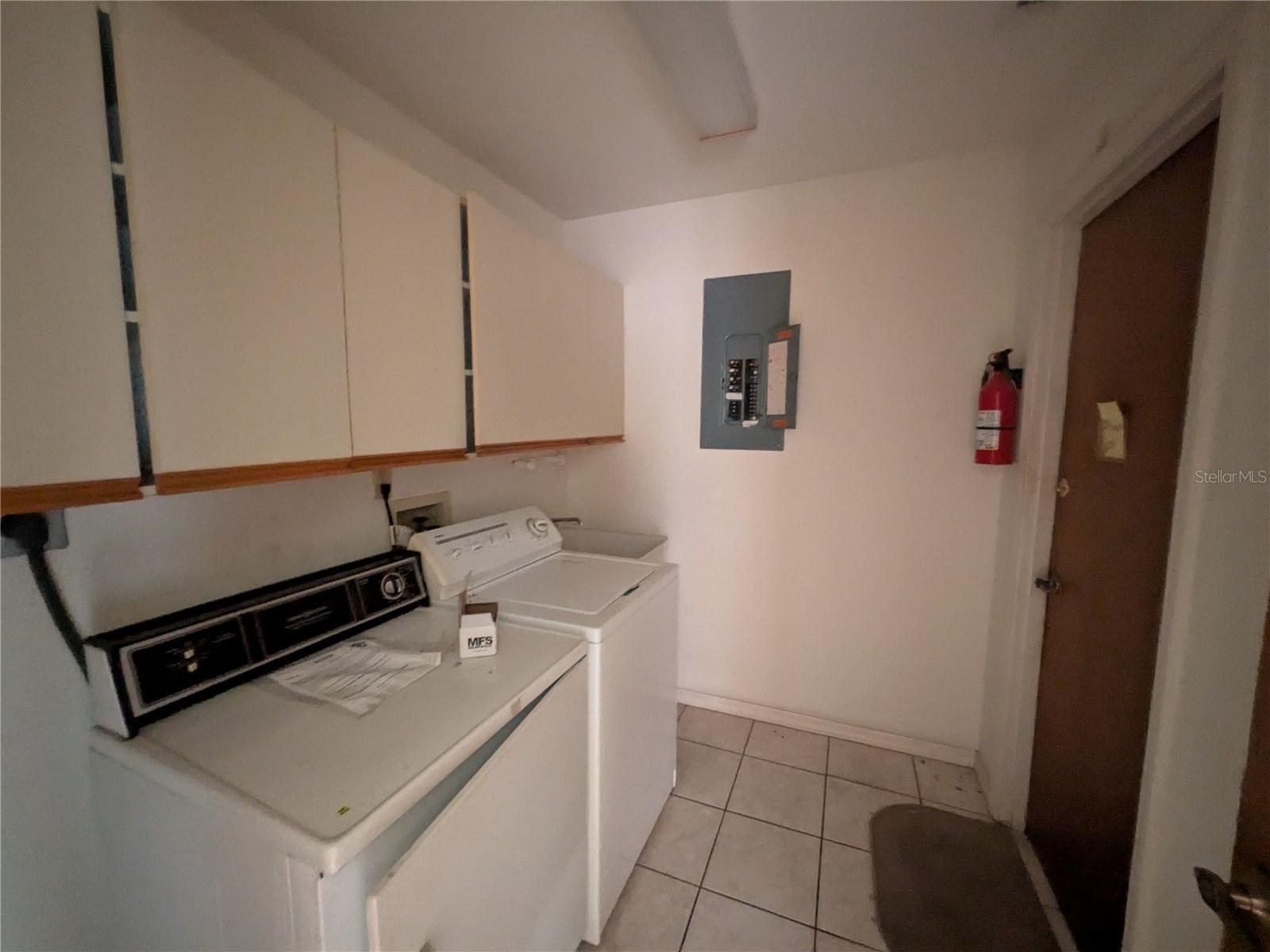 Image 4 of 18 For 13382 Drummond Avenue