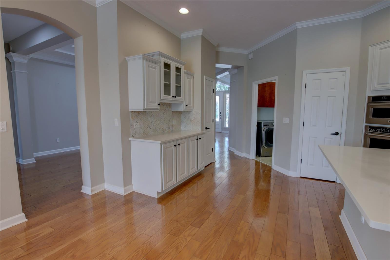 Image 17 of 63 For 1528 Langham Terrace
