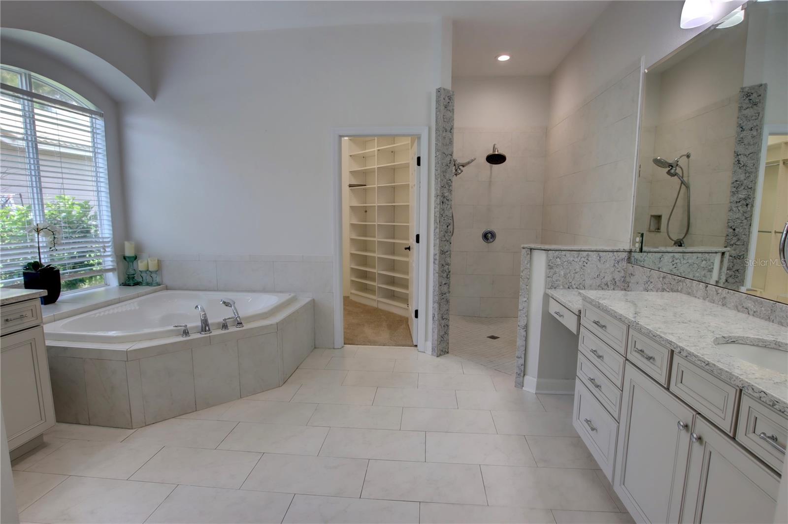 Image 30 of 63 For 1528 Langham Terrace