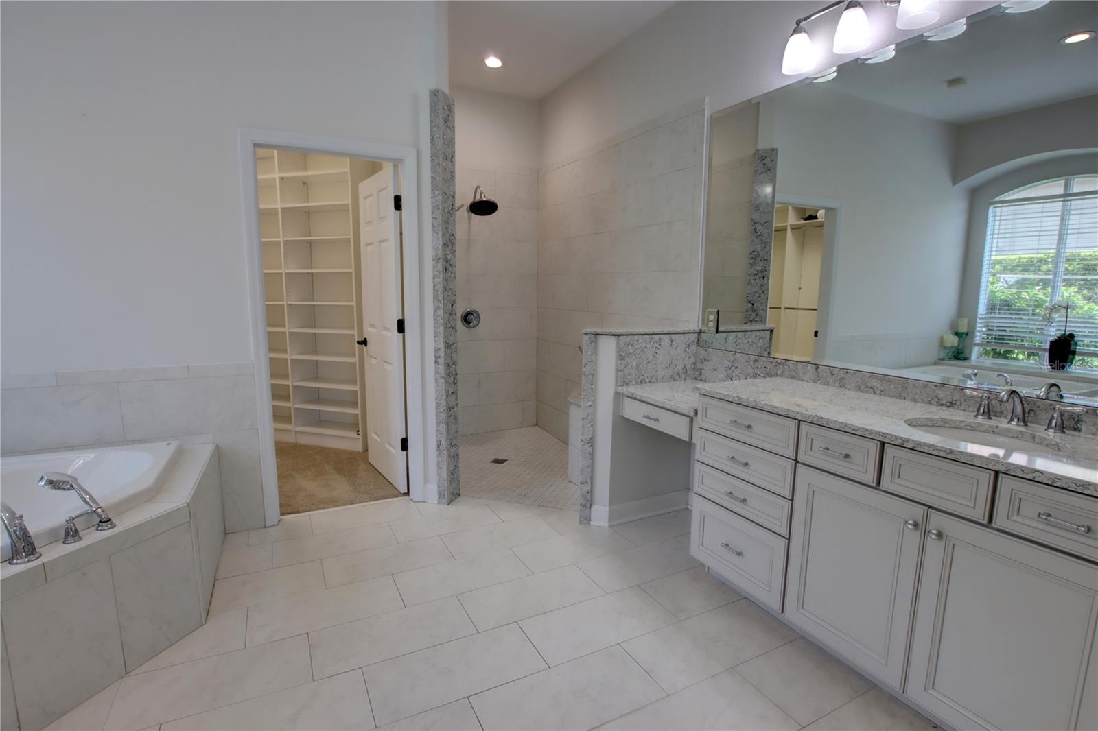 Image 31 of 63 For 1528 Langham Terrace