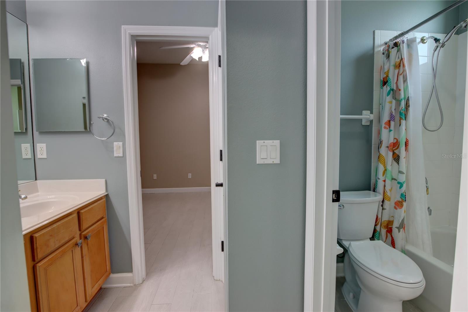 Image 41 of 63 For 1528 Langham Terrace