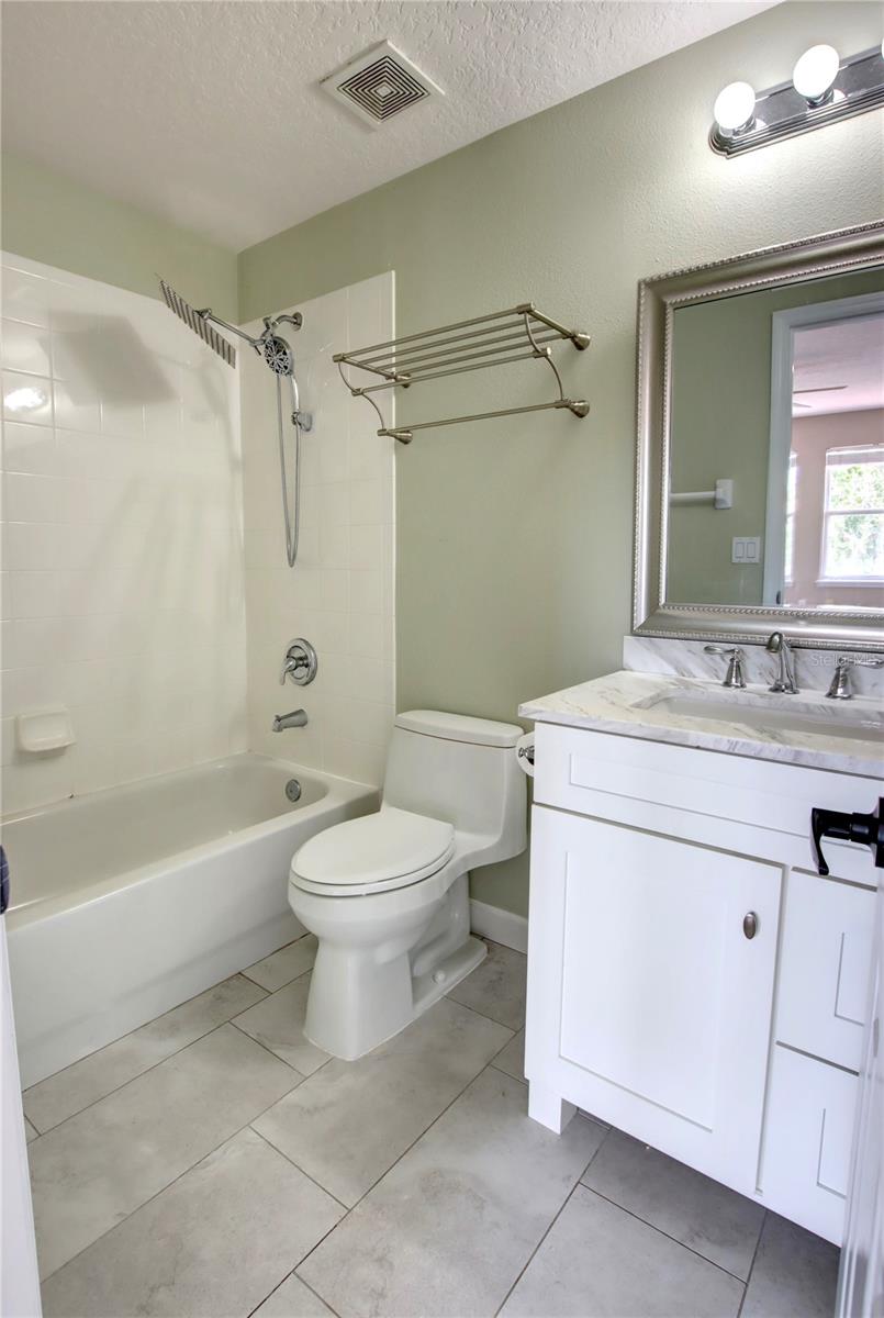 Image 53 of 63 For 1528 Langham Terrace