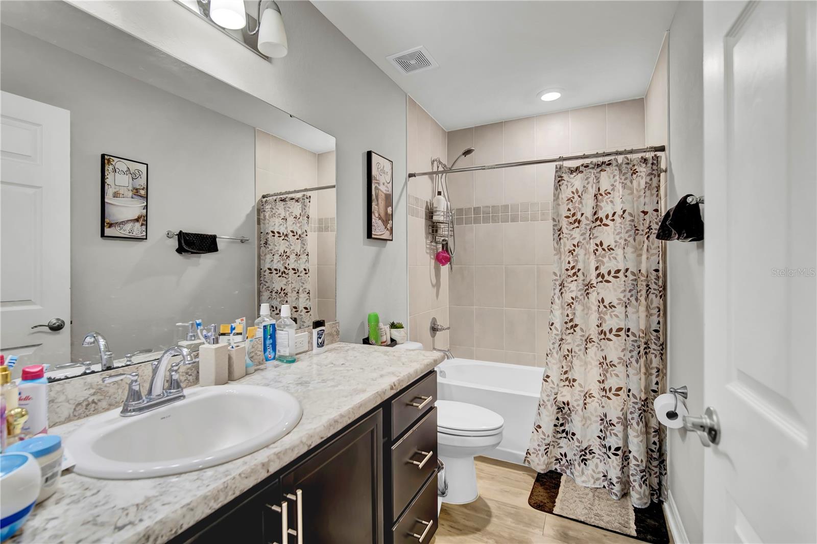 Image 13 of 31 For 6912 Mossy Oak Lane