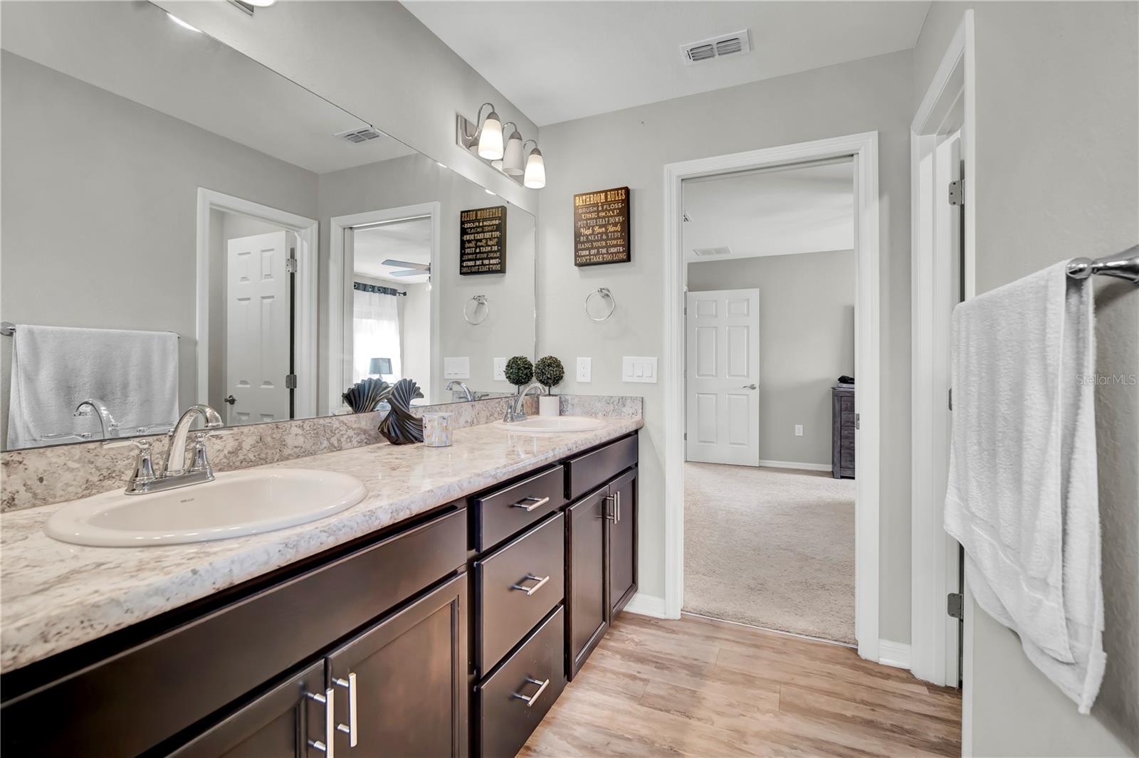 Image 19 of 31 For 6912 Mossy Oak Lane