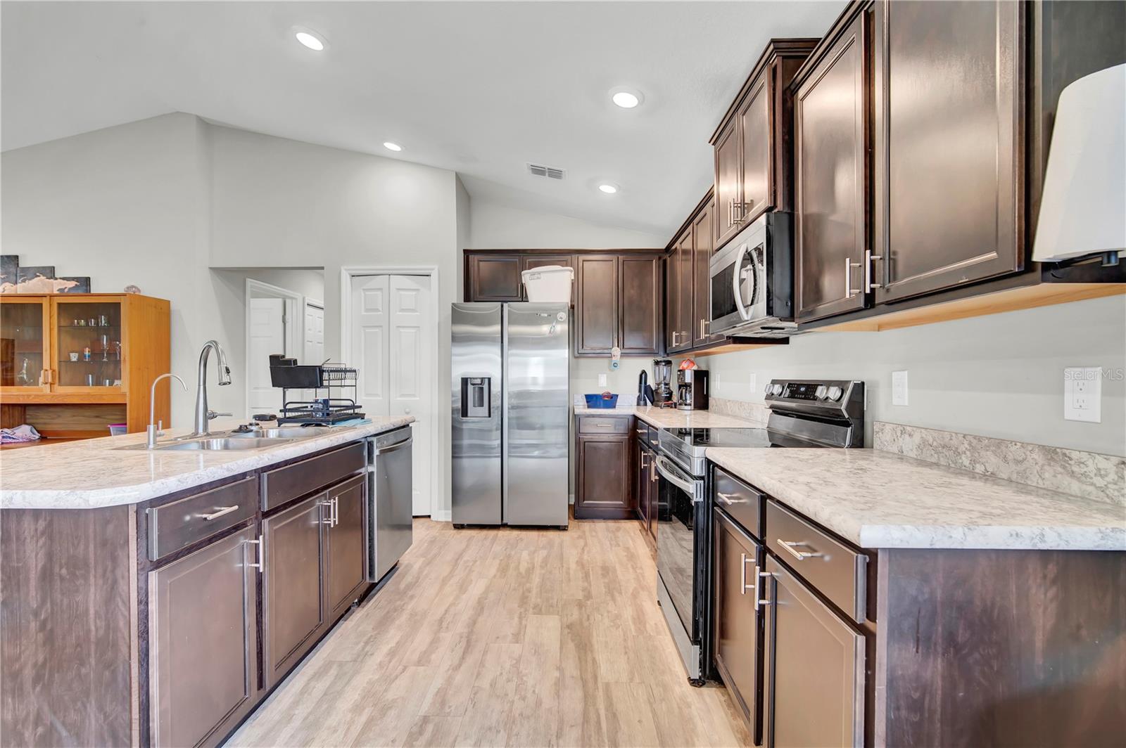Image 26 of 31 For 6912 Mossy Oak Lane
