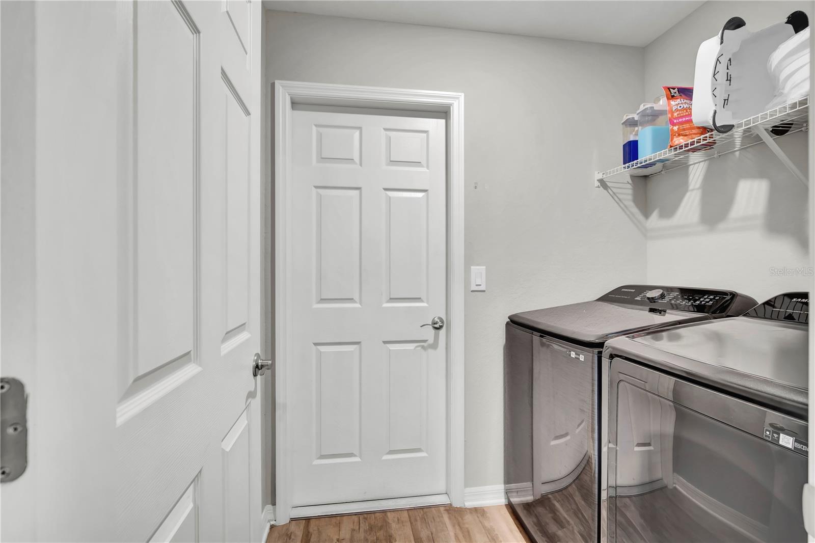 Image 8 of 31 For 6912 Mossy Oak Lane