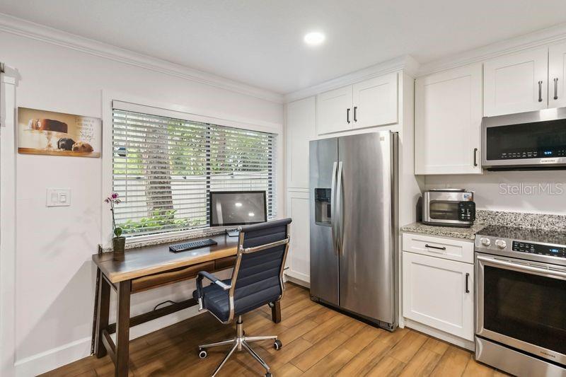 Image 13 of 24 For 108 Crown Oaks Way