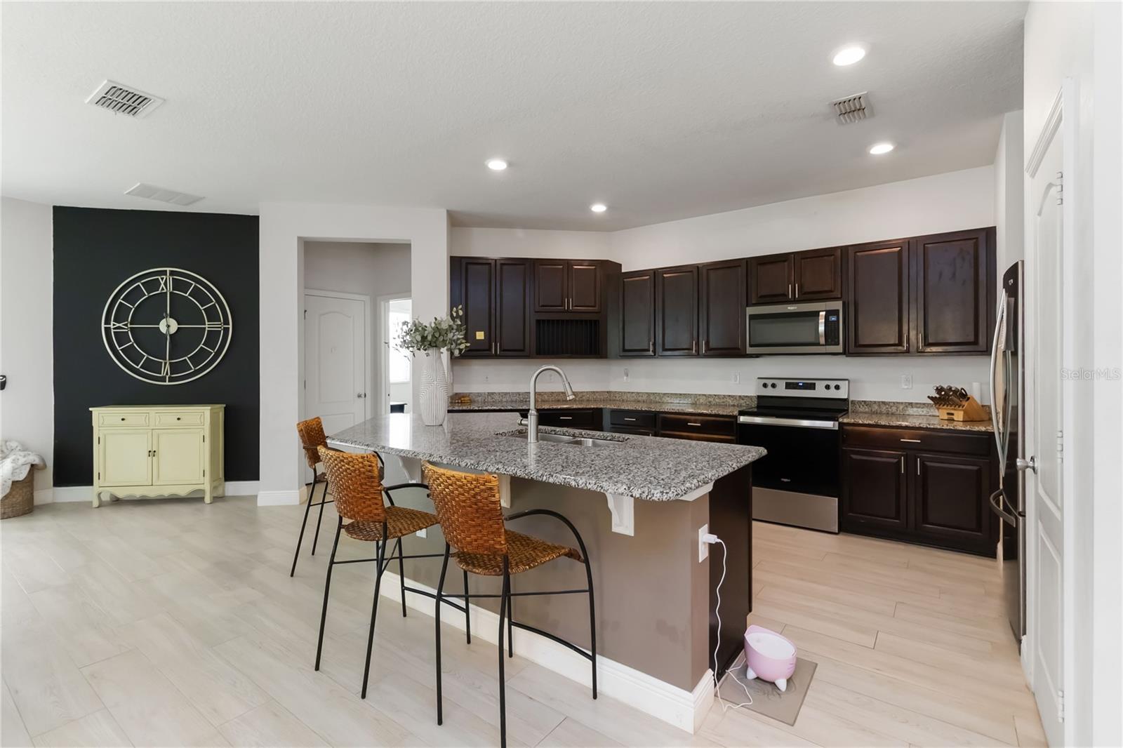 Image 11 of 30 For 12084 Sumter Drive