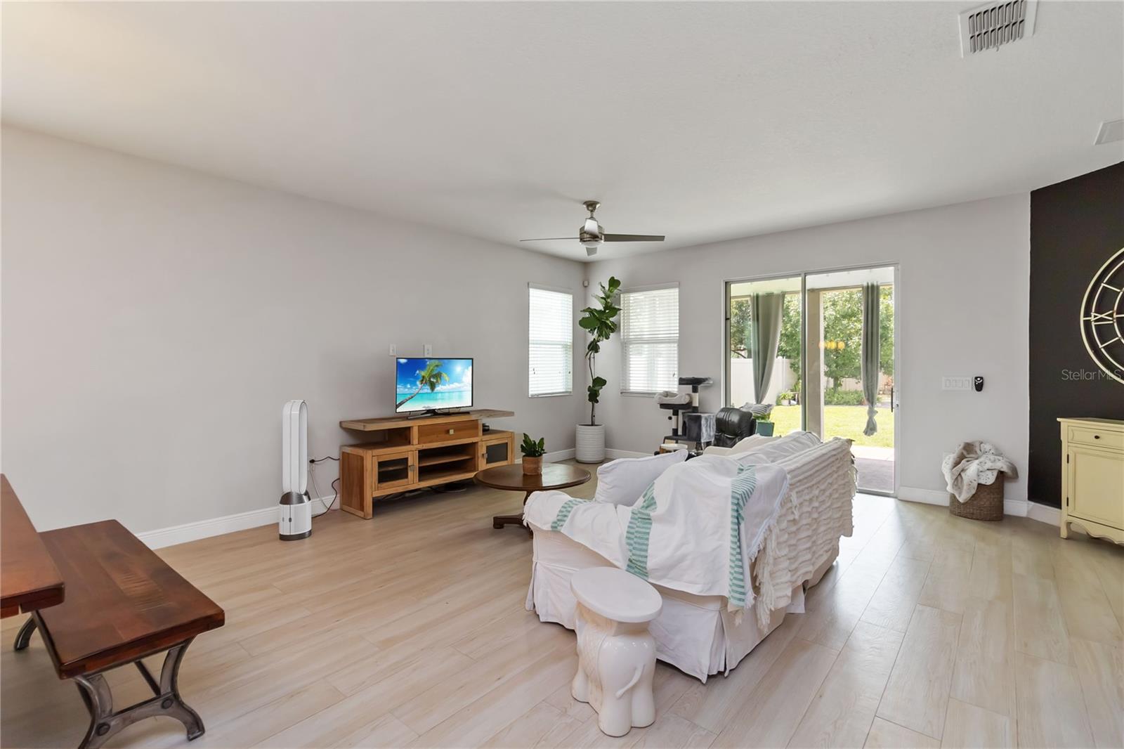 Image 6 of 30 For 12084 Sumter Drive