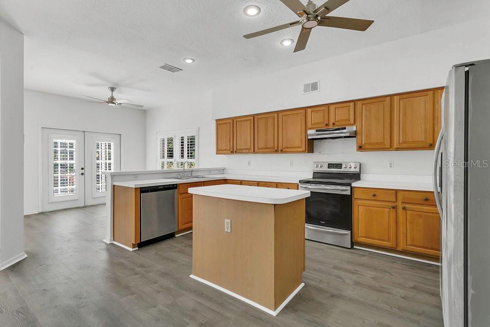 Image 10 of 33 For 1731 Knotting Hill Drive
