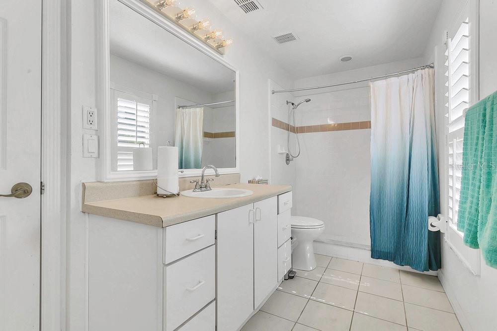 Image 18 of 33 For 1731 Knotting Hill Drive