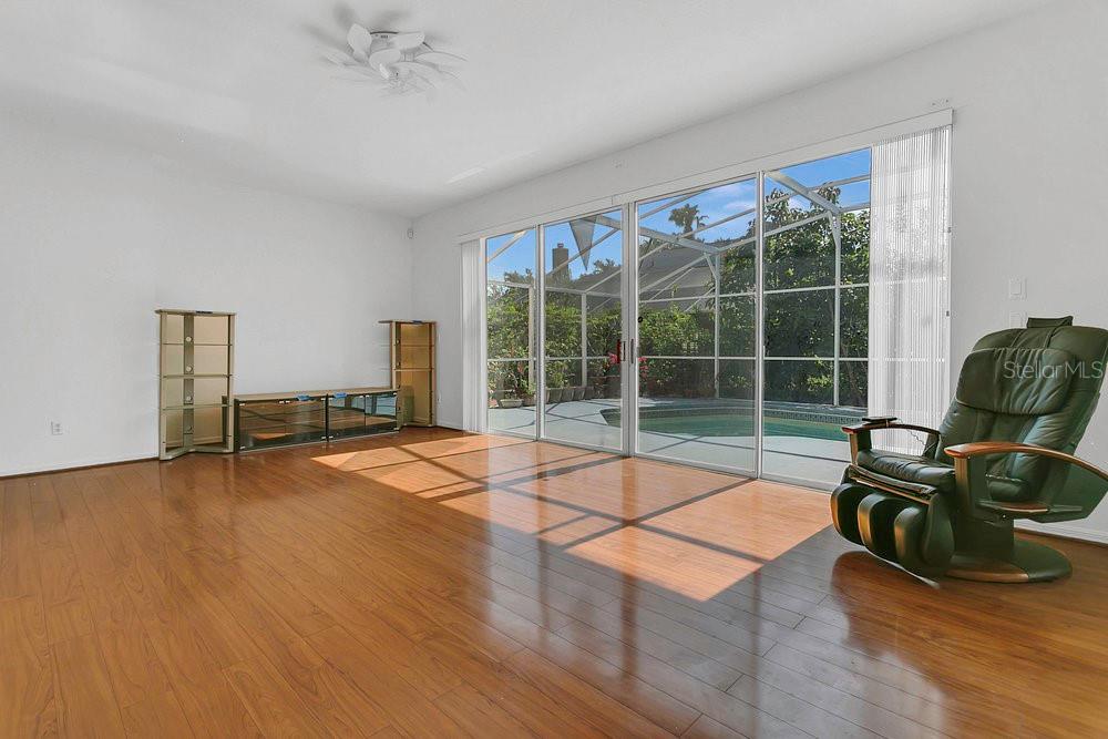 Image 20 of 33 For 1731 Knotting Hill Drive