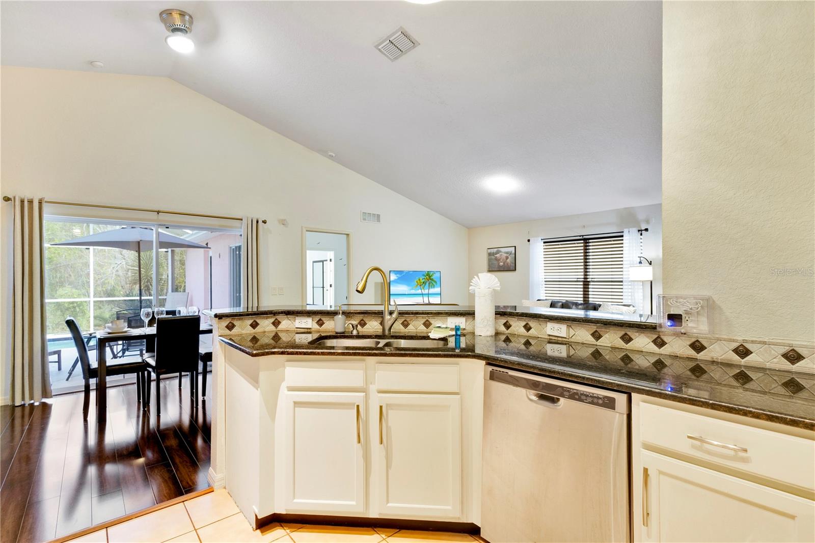 Image 14 of 45 For 232 Reserve Drive
