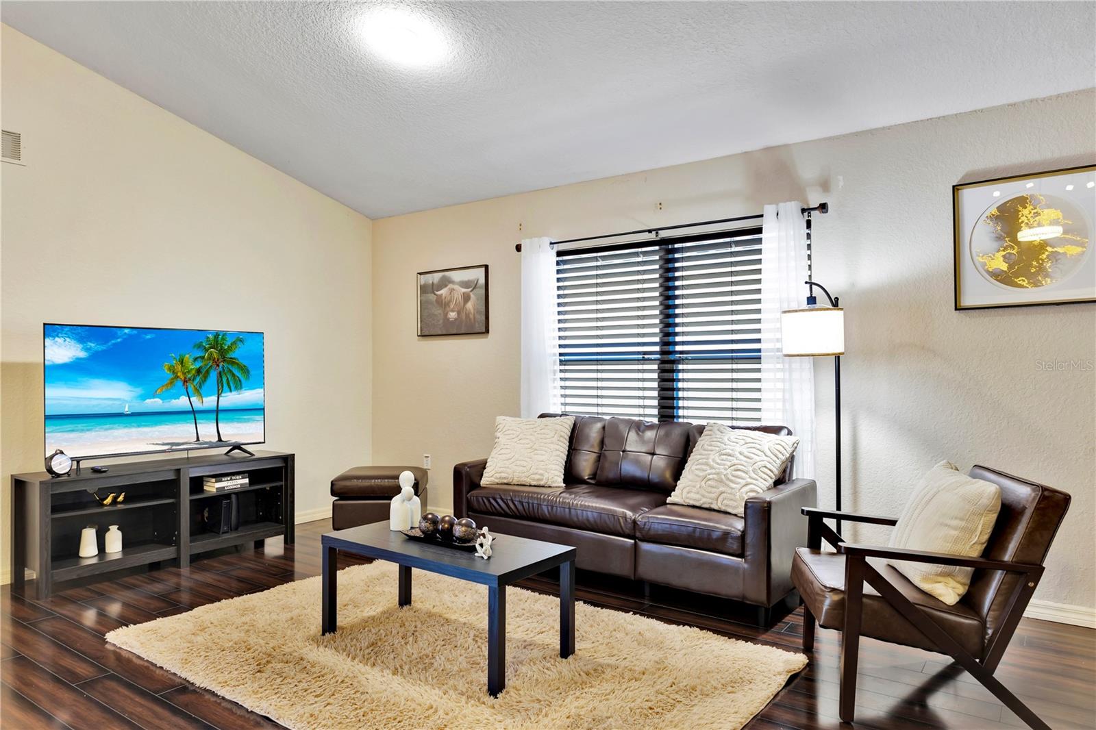 Image 9 of 45 For 232 Reserve Drive