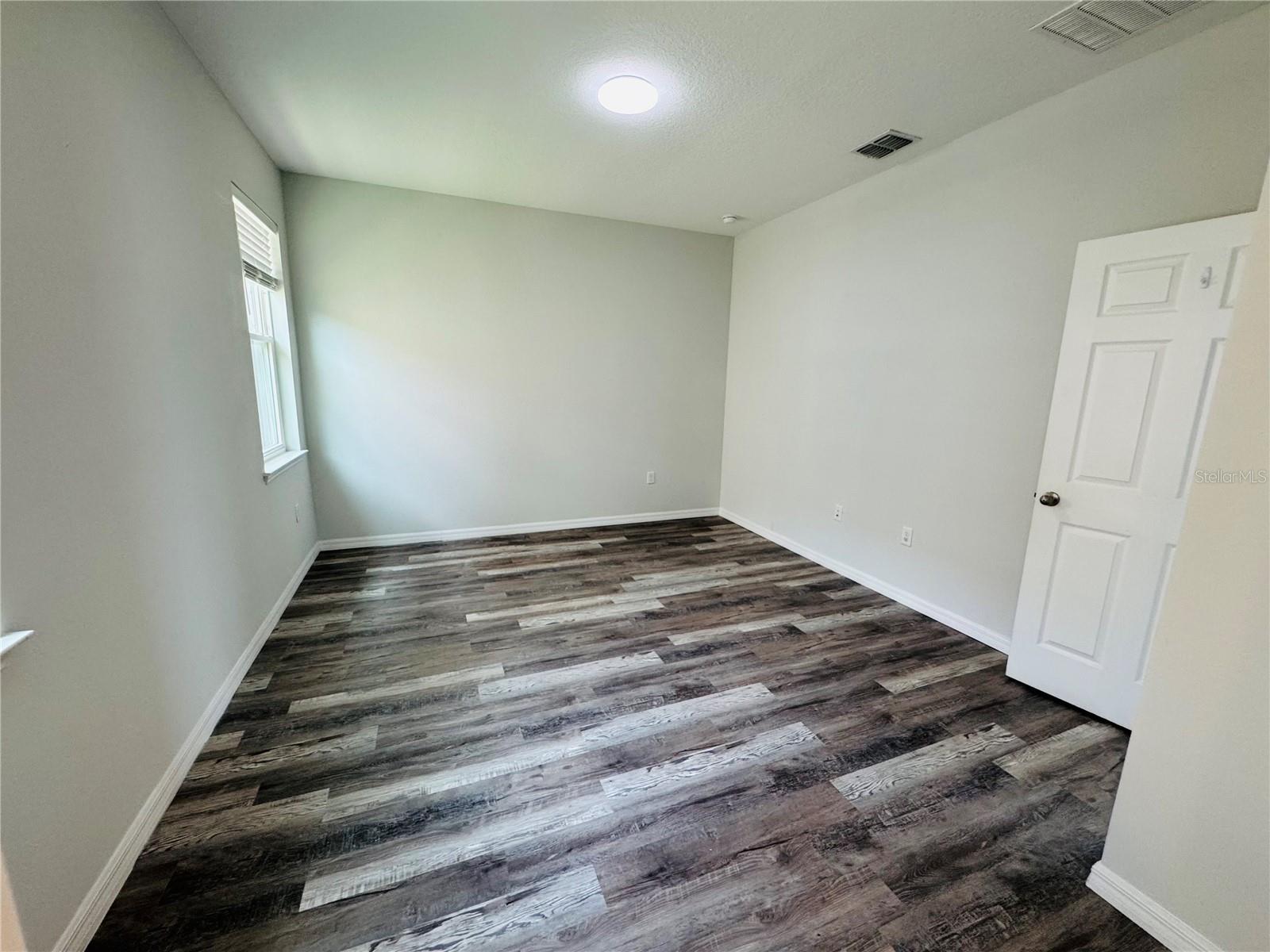 Image 7 of 21 For 5624 Beggs Road