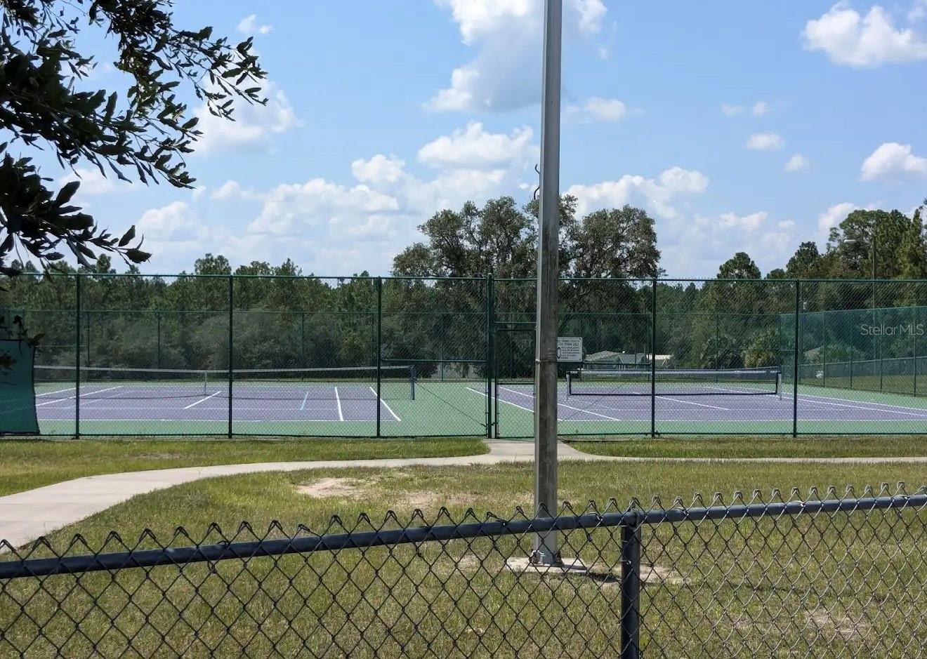 Image 7 of 11 For 0000 202nd Court