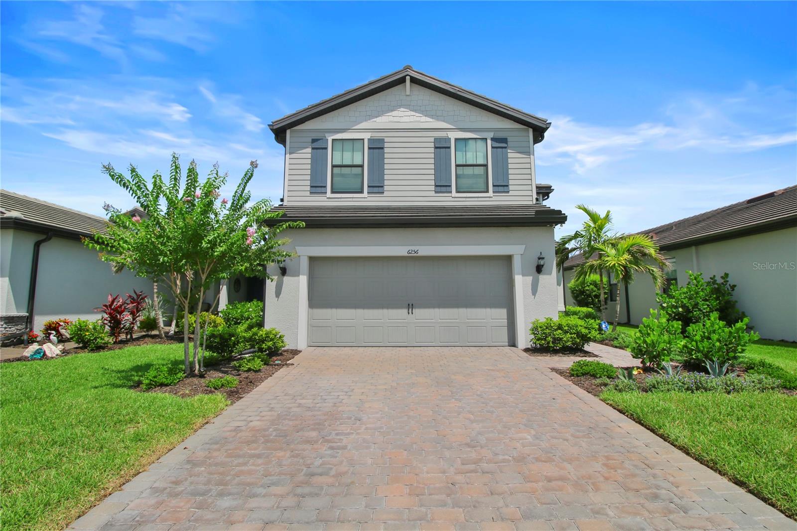 Image 4 of 47 For 6256 Baywood Court