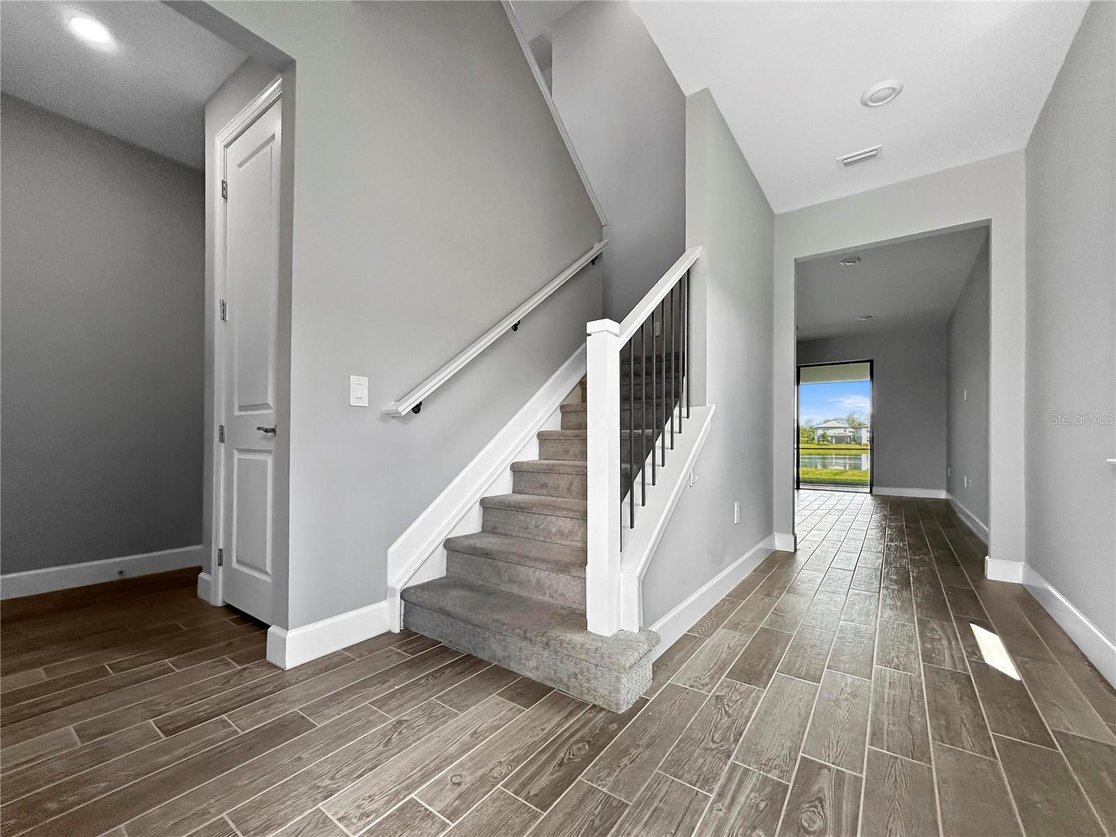 Image 40 of 47 For 6256 Baywood Court