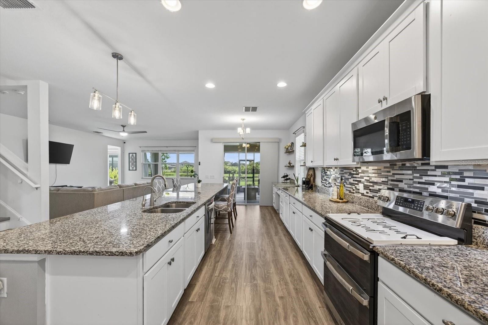 Image 12 of 48 For 16082 Sonoma Grove Circle
