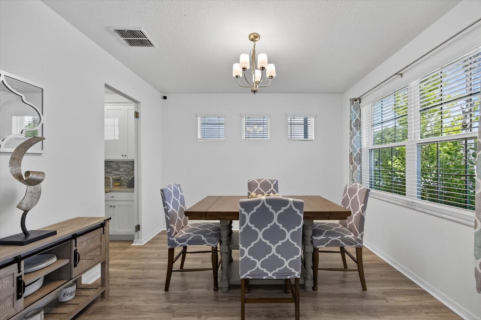 Image 6 of 48 For 16082 Sonoma Grove Circle