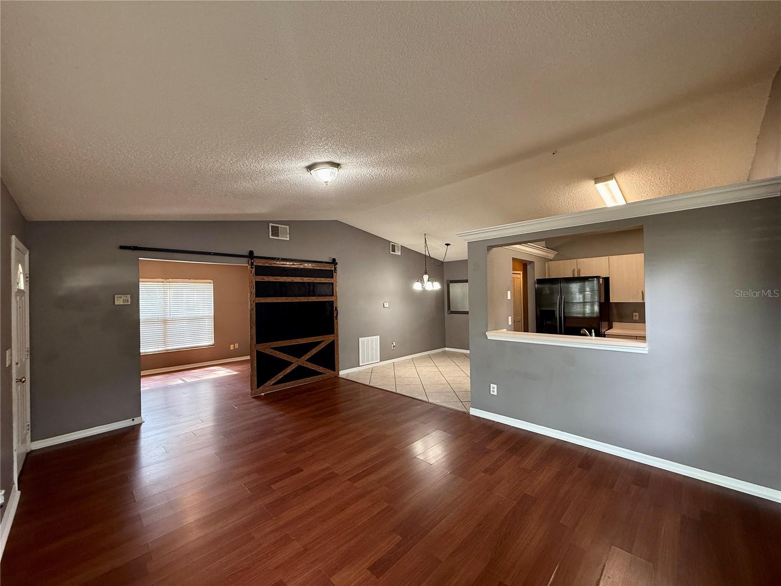 Image 2 of 11 For 9444 Bud Wood Street