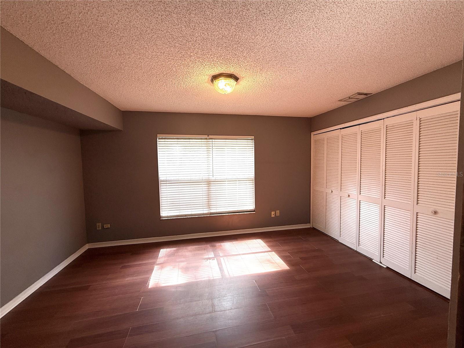 Image 6 of 11 For 9444 Bud Wood Street