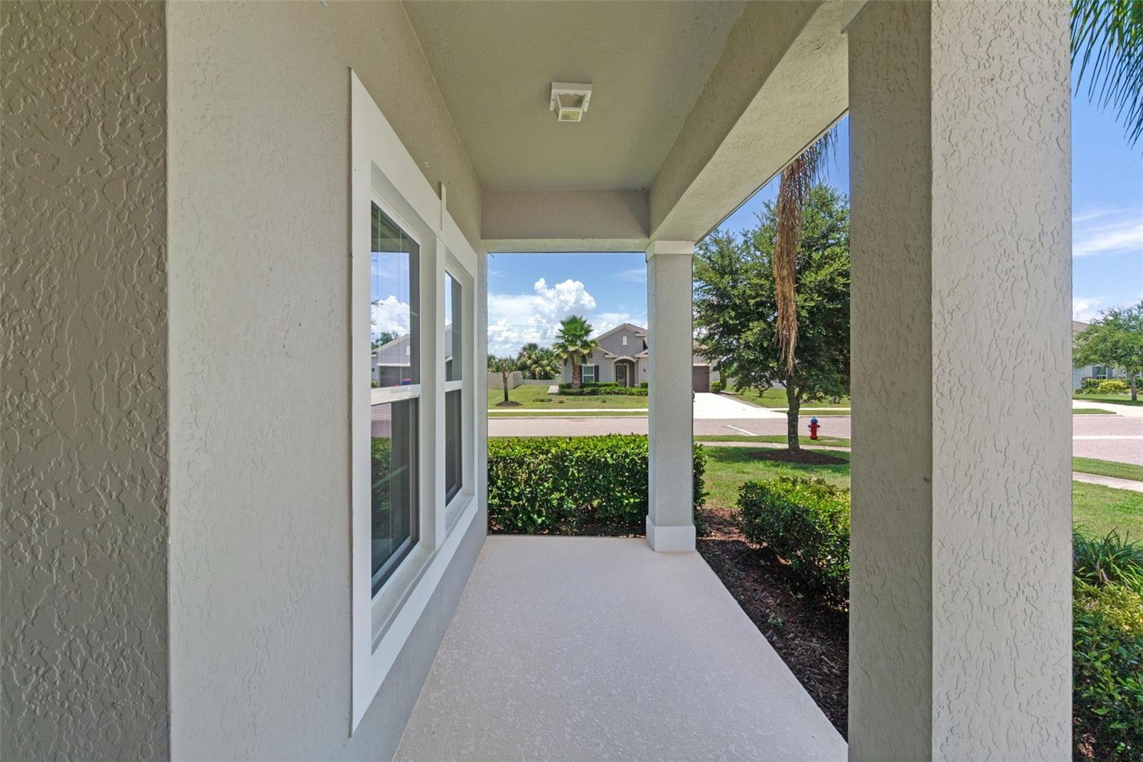 Image 3 of 39 For 2560 Hayden Valley Street