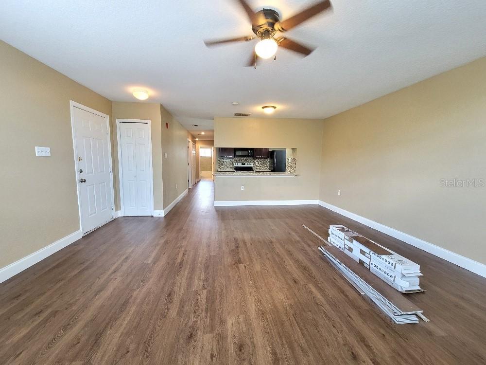 Image 9 of 25 For 2310 Prime Circle B