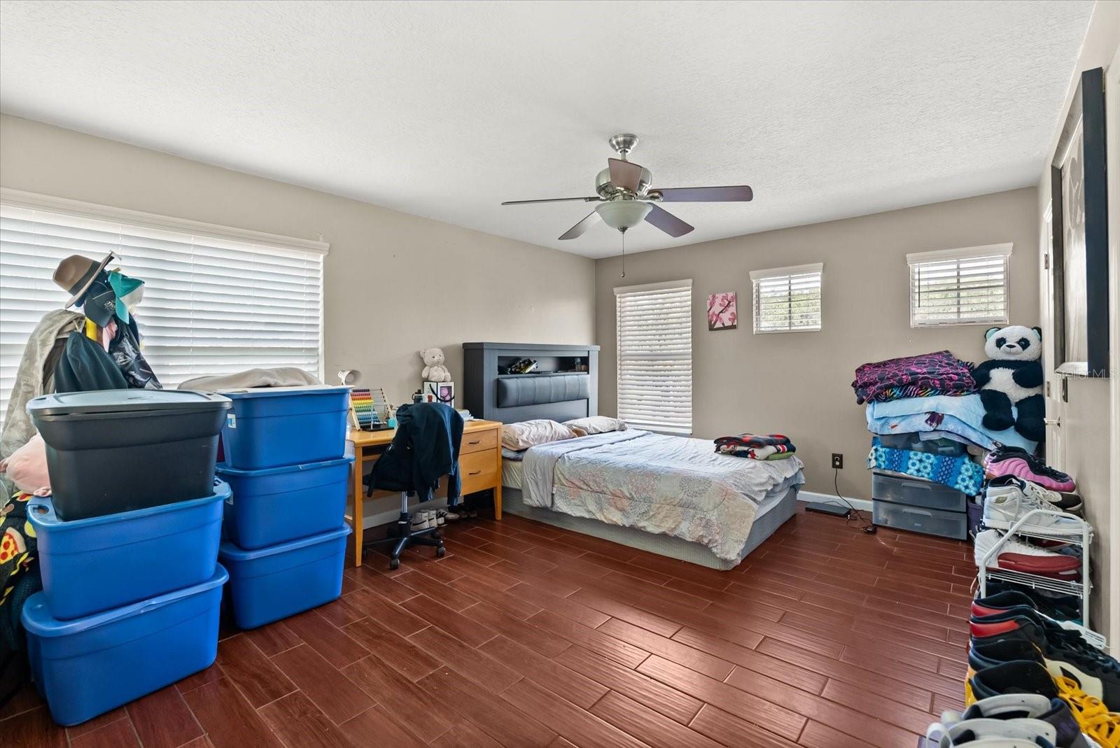 Image 18 of 22 For 13147 Meergate Circle