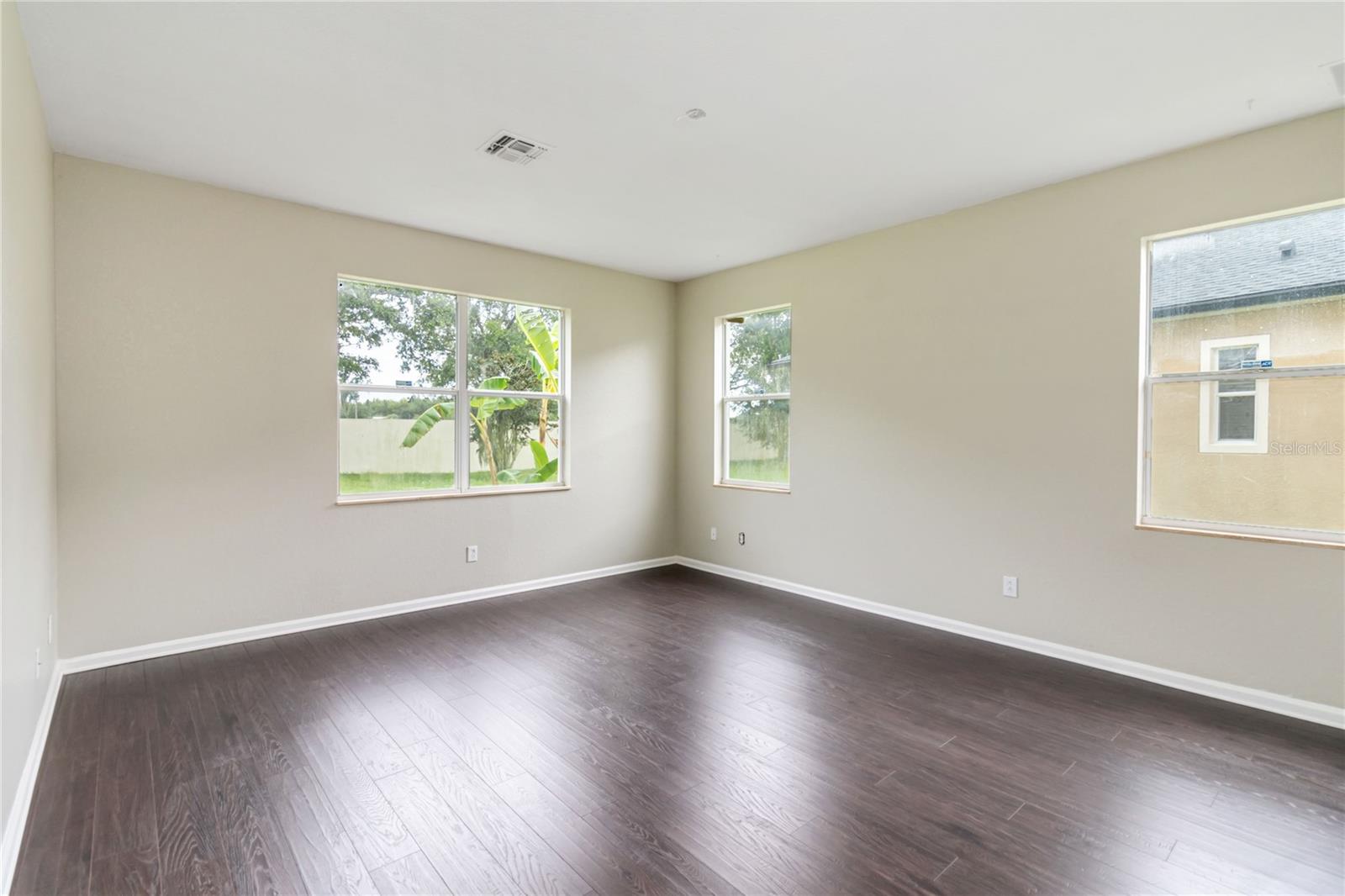 Image 15 of 45 For 2871 Paige Drive