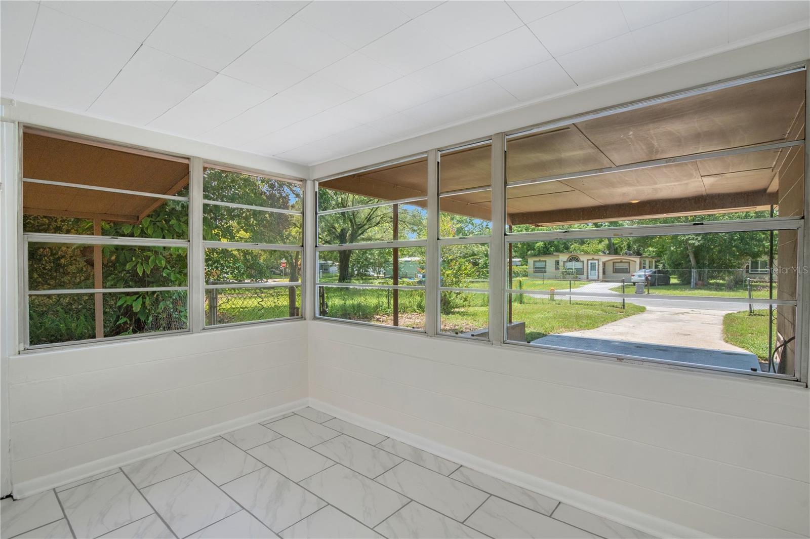 Image 18 of 30 For 102 Mayrose Drive