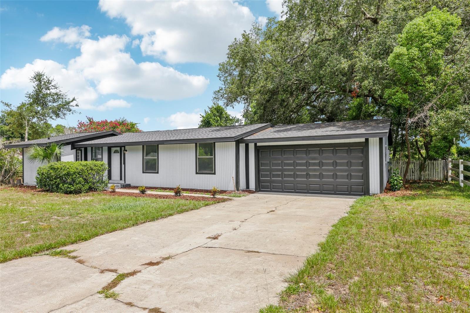 Image 2 of 44 For 18015 Beach Street