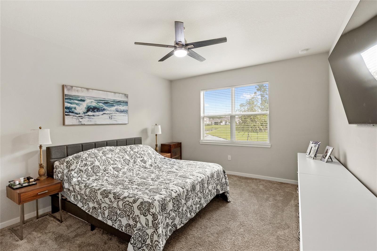 Image 17 of 41 For 5065 Sparkling Water Way