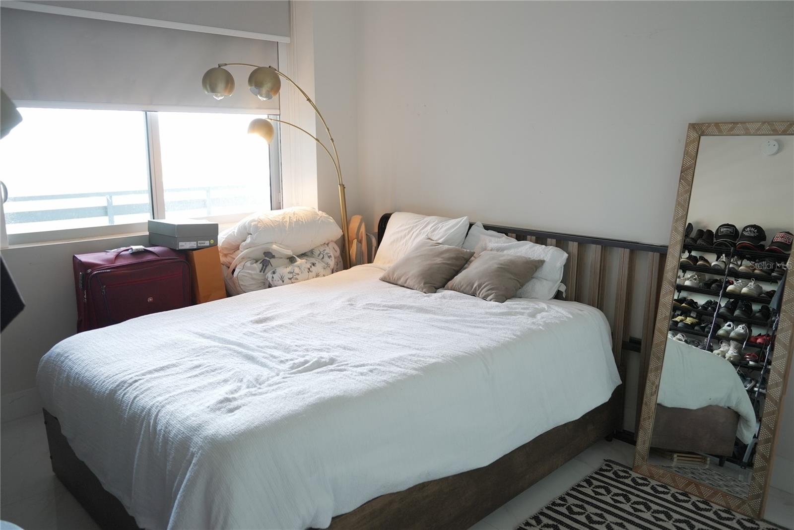 Image 19 of 99 For 16385 Biscayne Boulevard 2806