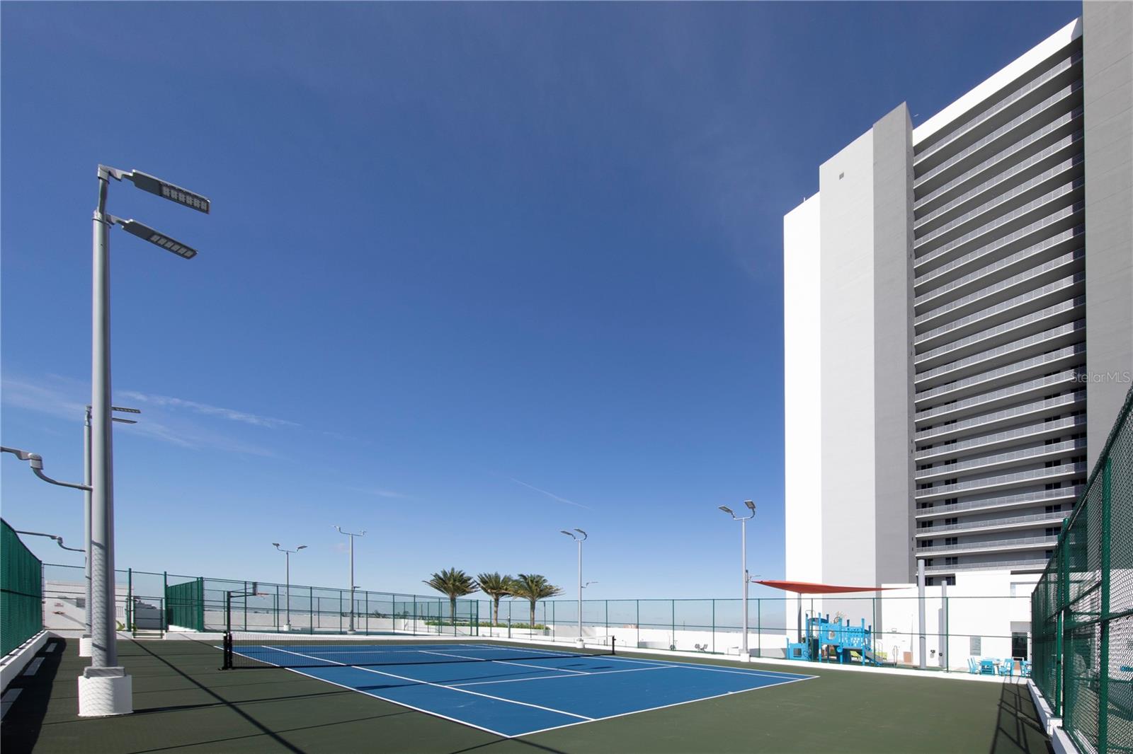Image 37 of 99 For 16385 Biscayne Boulevard 2806