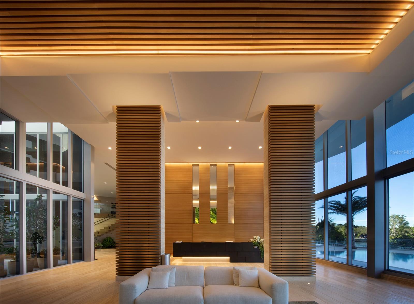 Image 4 of 99 For 16385 Biscayne Boulevard 2806