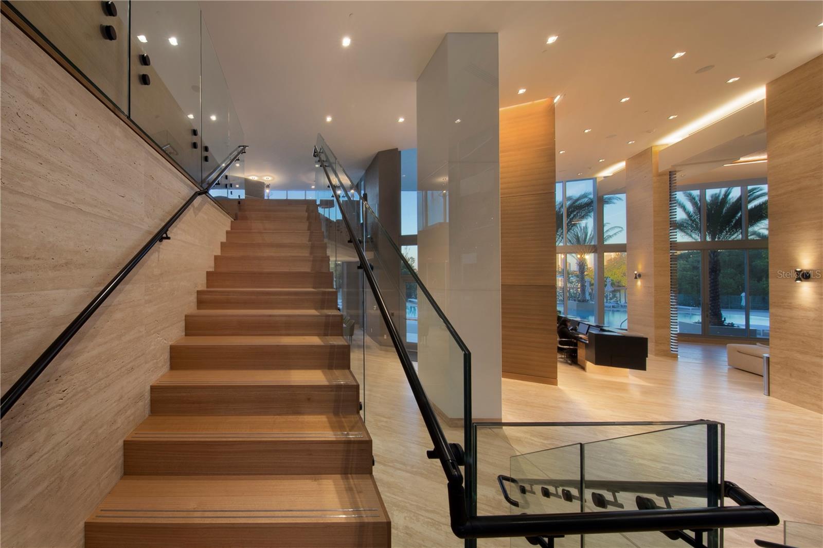 Image 45 of 99 For 16385 Biscayne Boulevard 2806