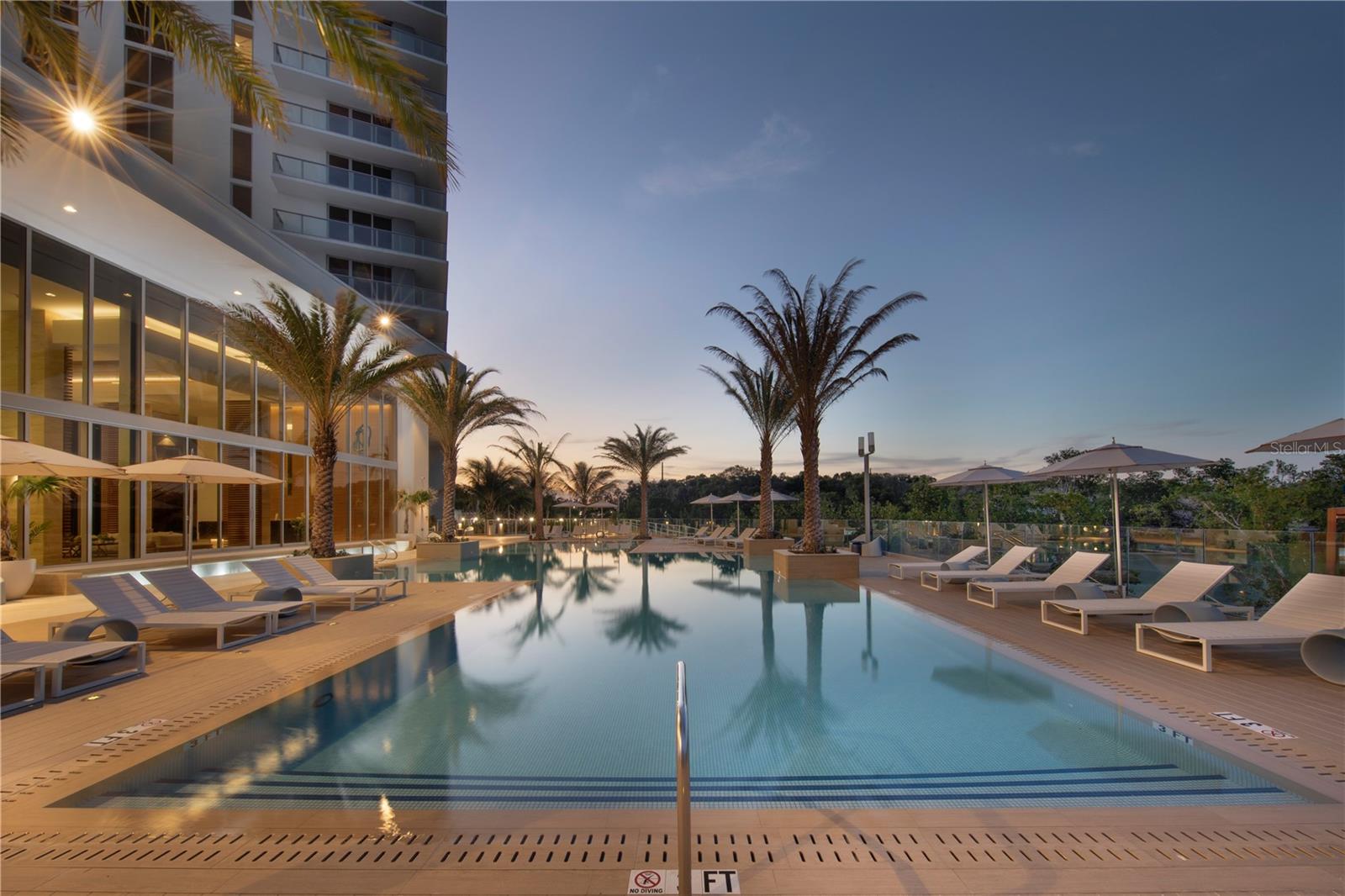 Image 83 of 99 For 16385 Biscayne Boulevard 2806