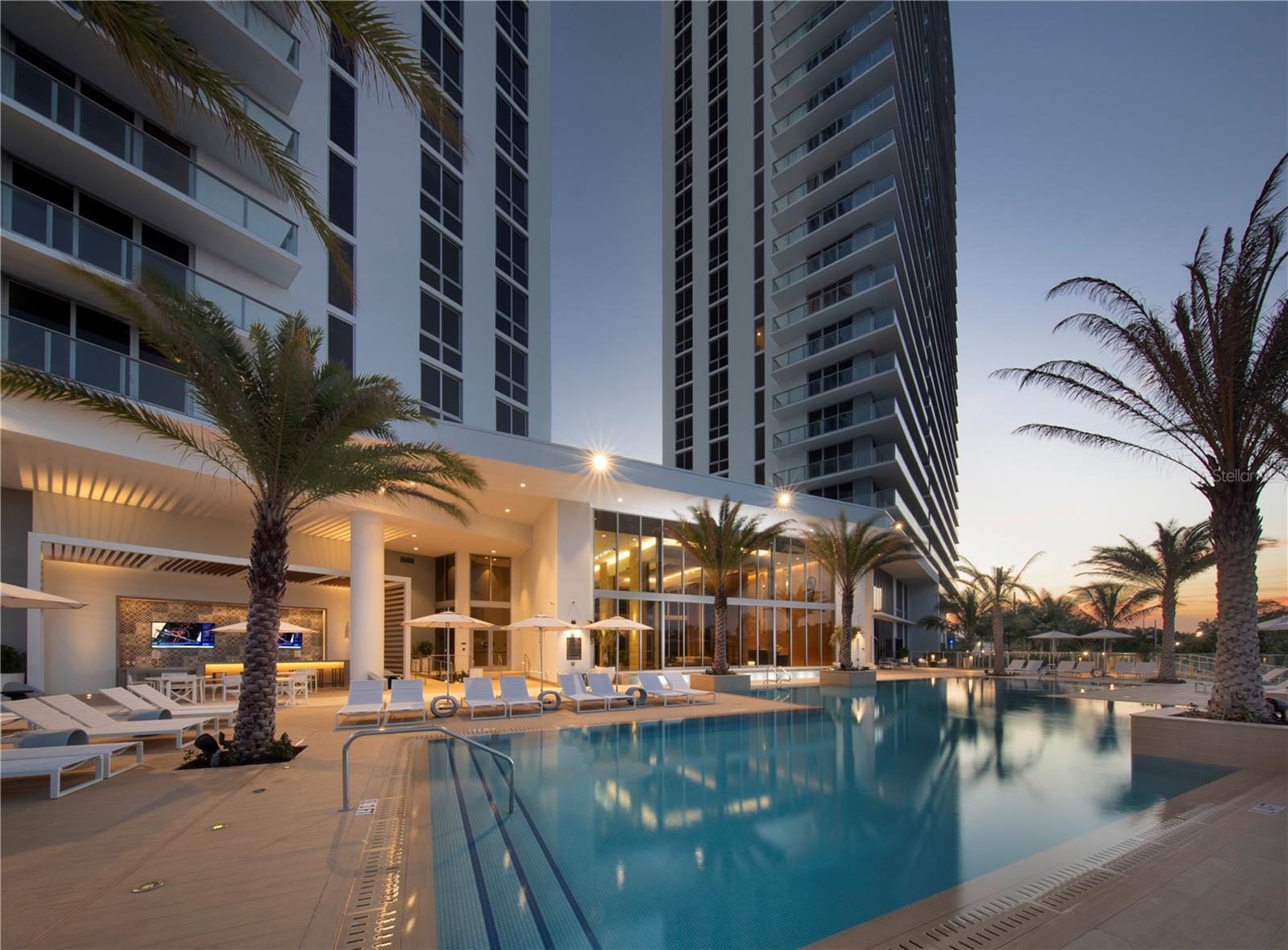 Image 85 of 99 For 16385 Biscayne Boulevard 2806