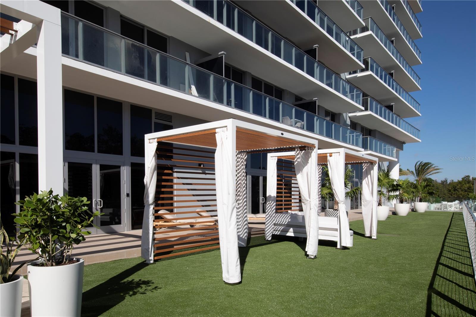 Image 93 of 99 For 16385 Biscayne Boulevard 2806