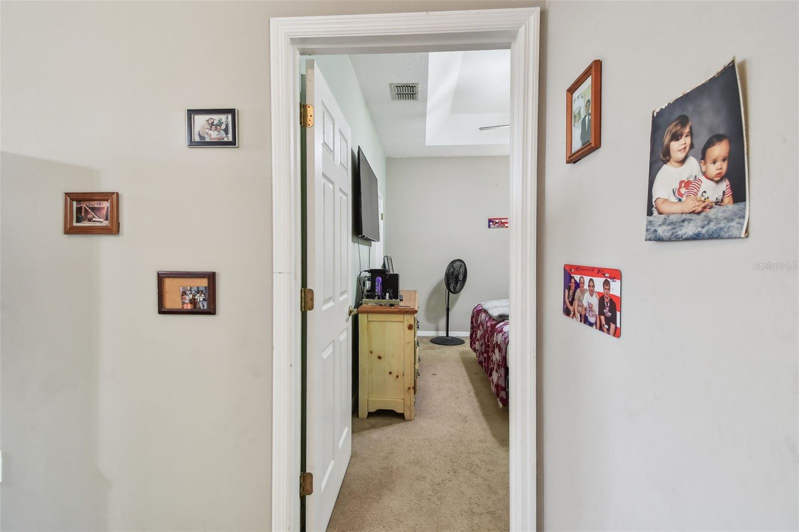 Image 35 of 49 For 419 Cierra Oaks Circle
