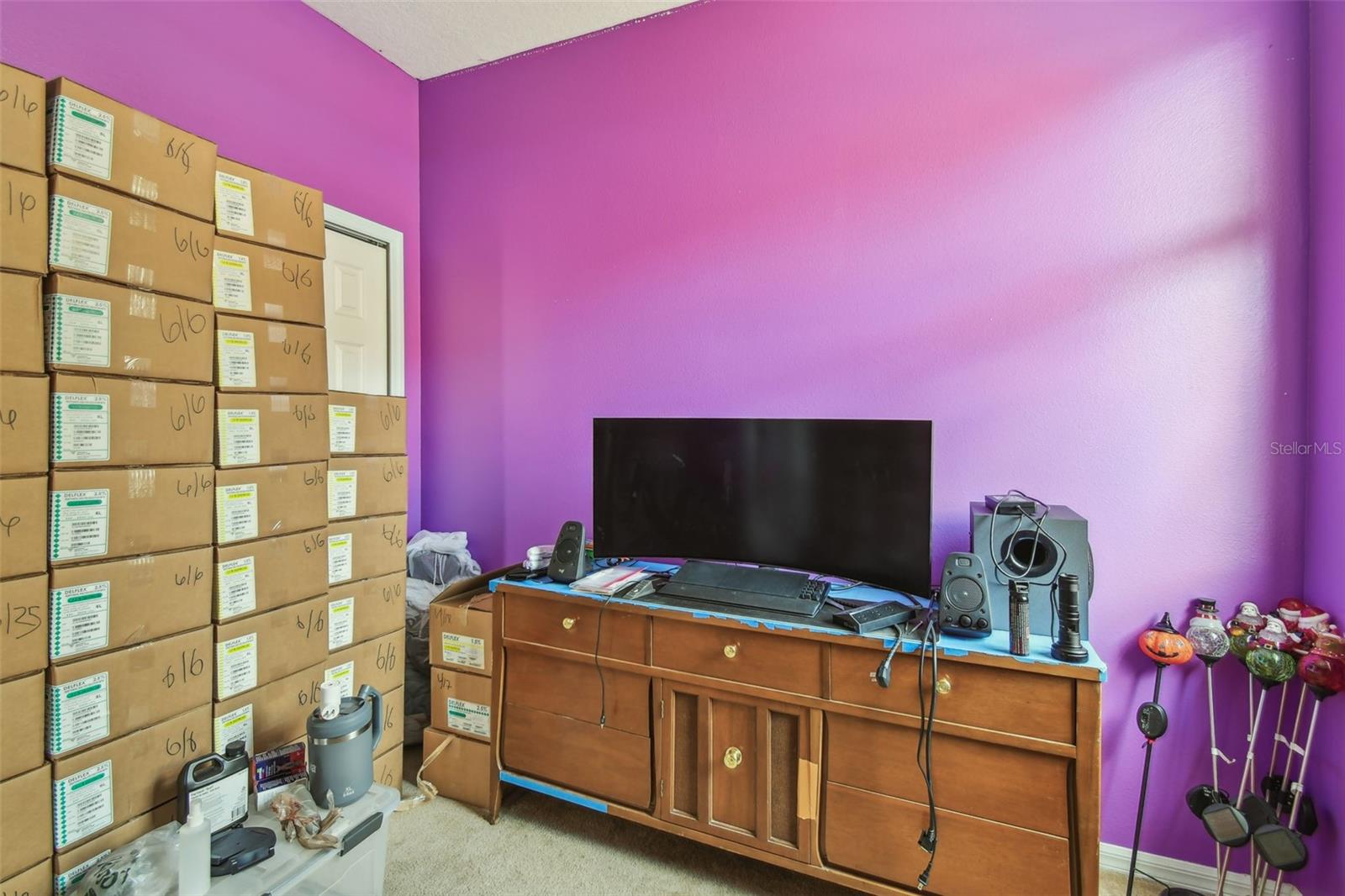 Image 38 of 49 For 419 Cierra Oaks Circle