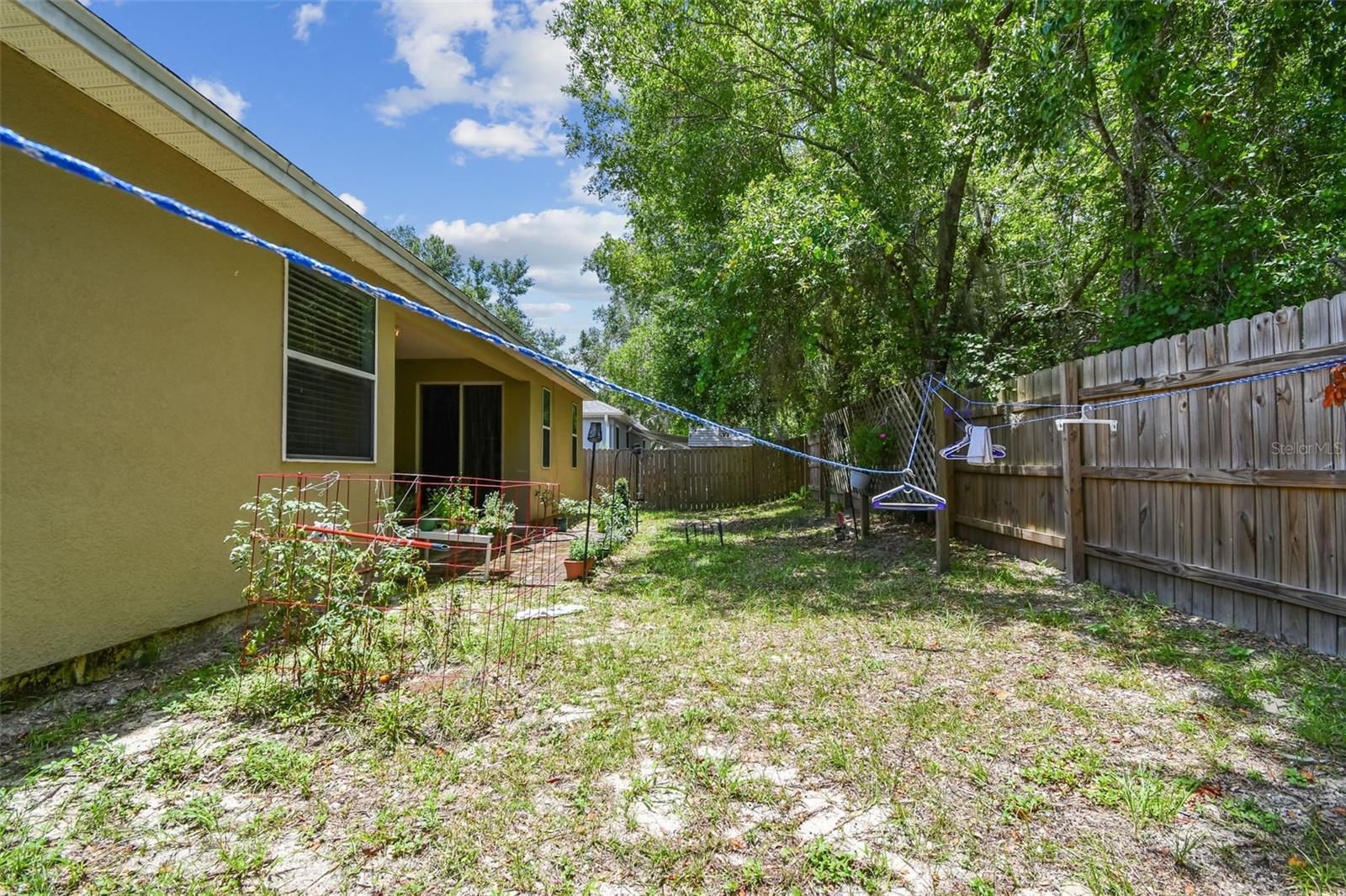 Image 42 of 49 For 419 Cierra Oaks Circle