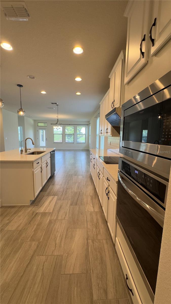 Image 11 of 40 For 9424 Bolero Road