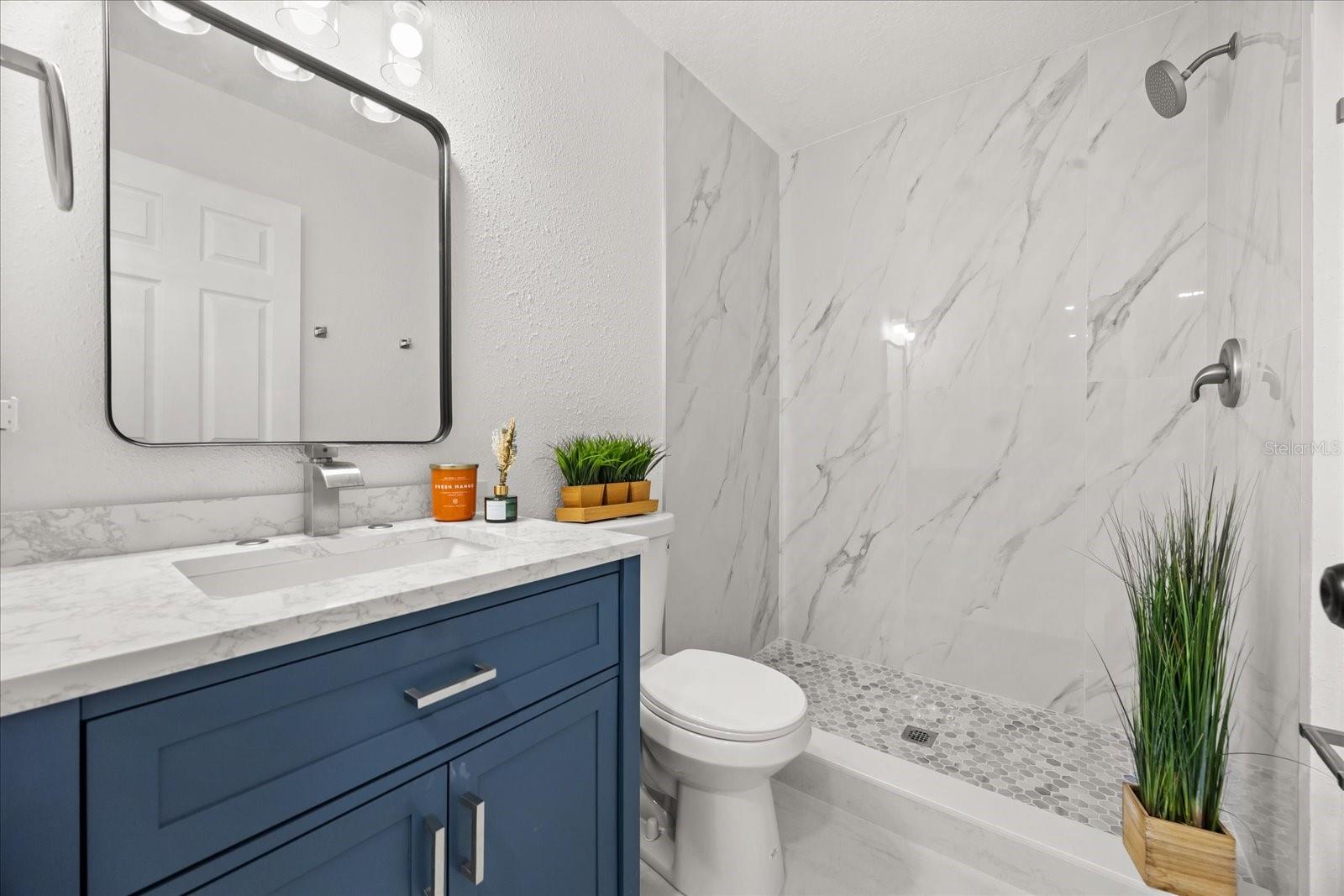 Image 18 of 28 For 2089 Sunderland Road