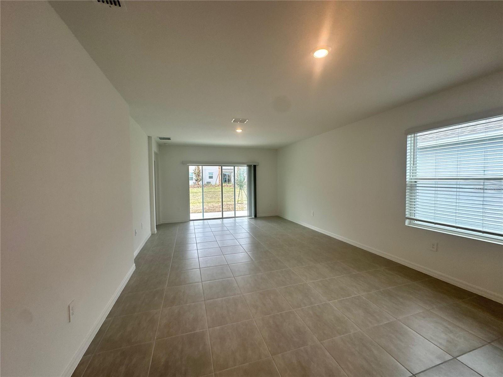 Image 11 of 54 For 5740 Le Marin Way