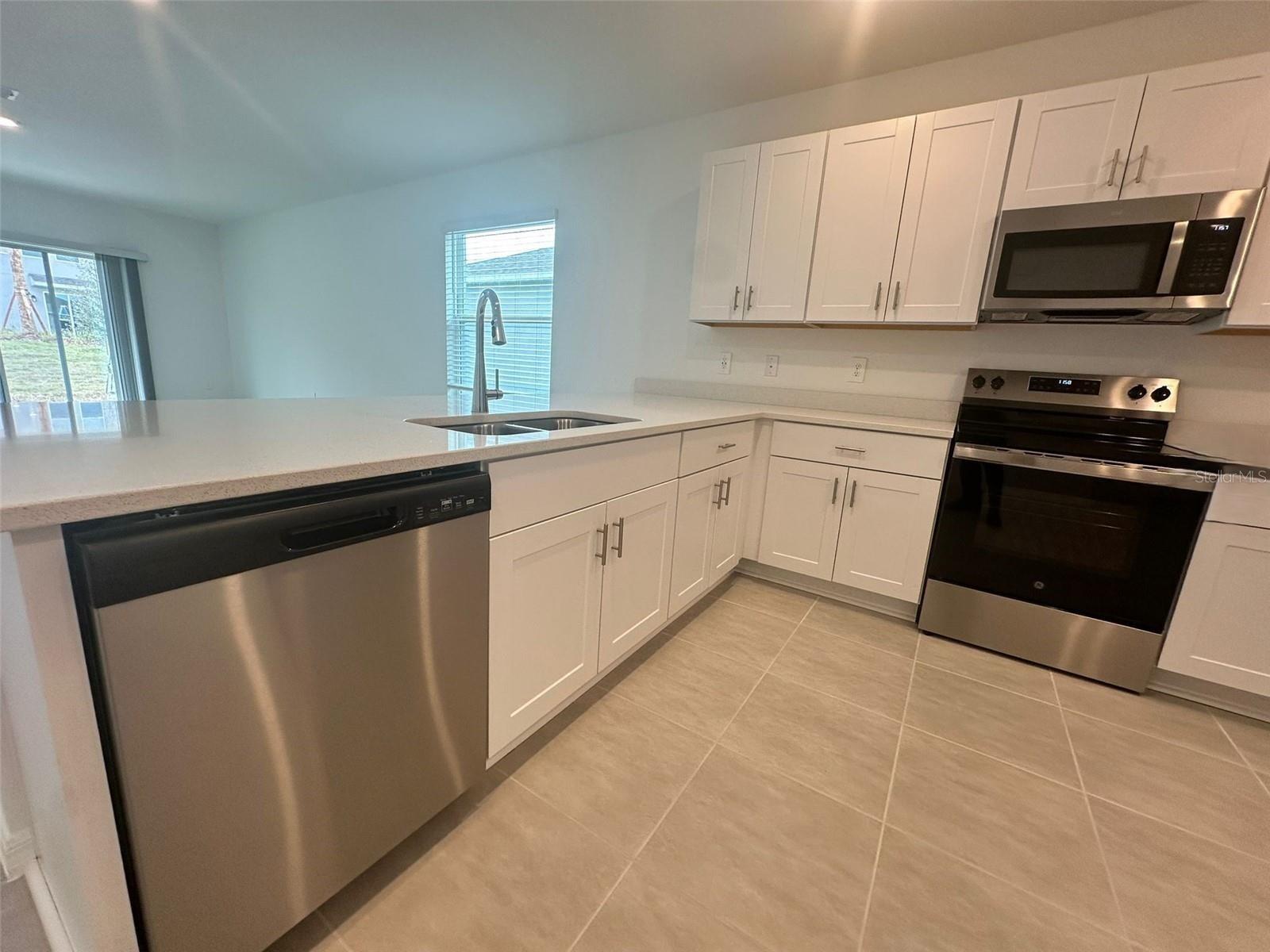 Image 4 of 54 For 5740 Le Marin Way