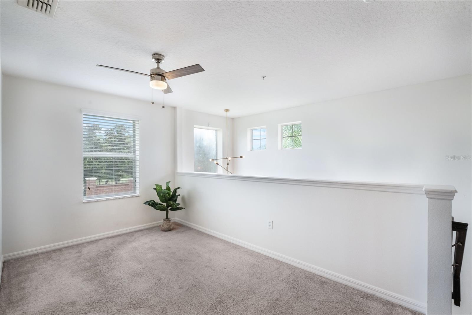 Image 20 of 51 For 643 Woodland Terrace Boulevard