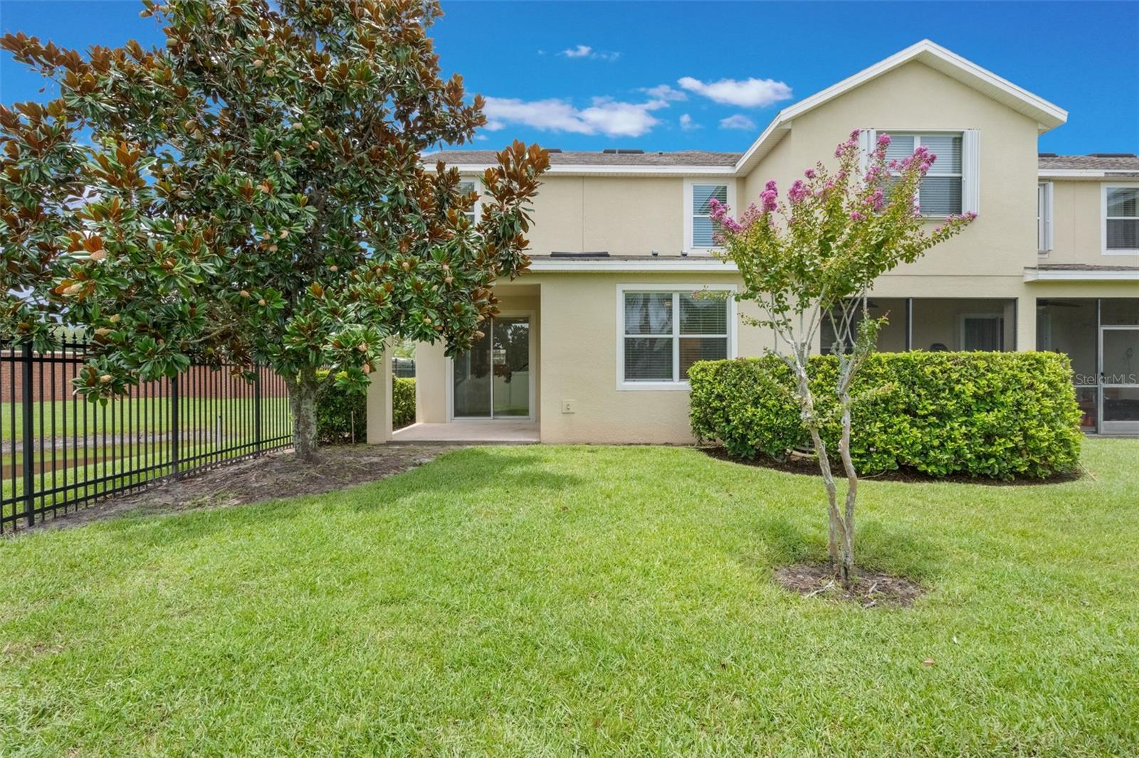 Image 37 of 51 For 643 Woodland Terrace Boulevard
